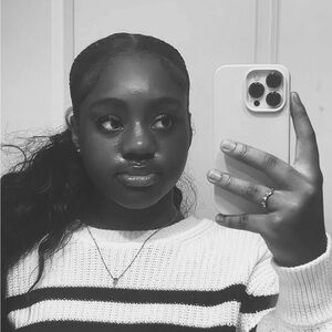 Meet your Posher, Elle